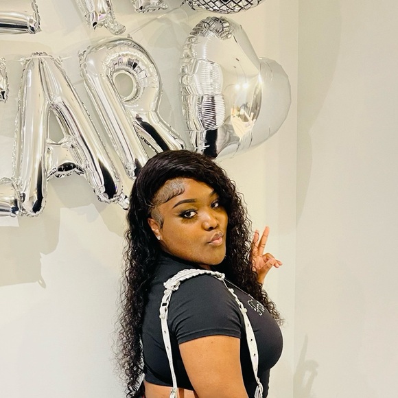 leelee_monae